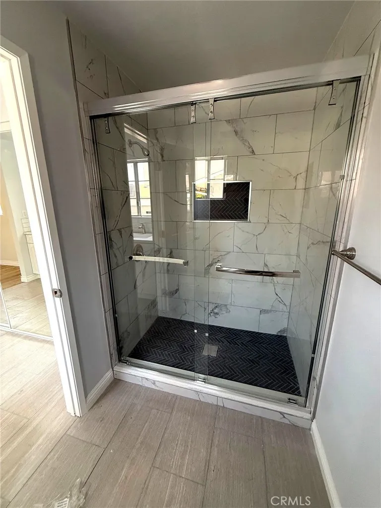 417 Vernon Azusa, CA 91702
