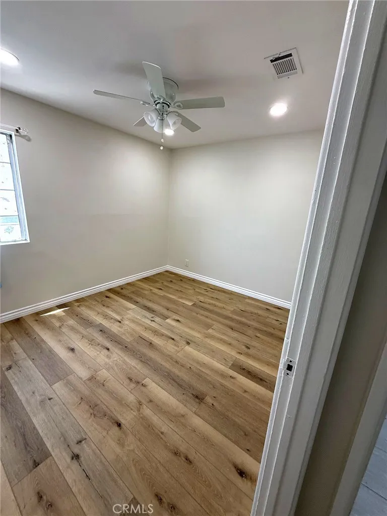 417 Vernon Azusa, CA 91702