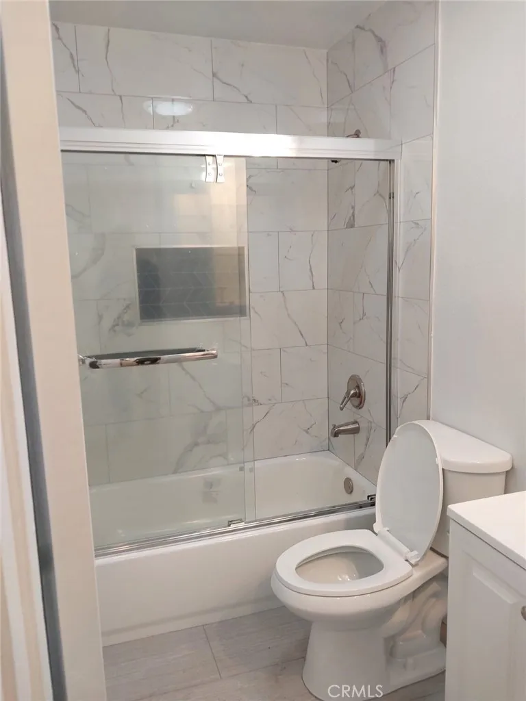 417 Vernon Azusa, CA 91702