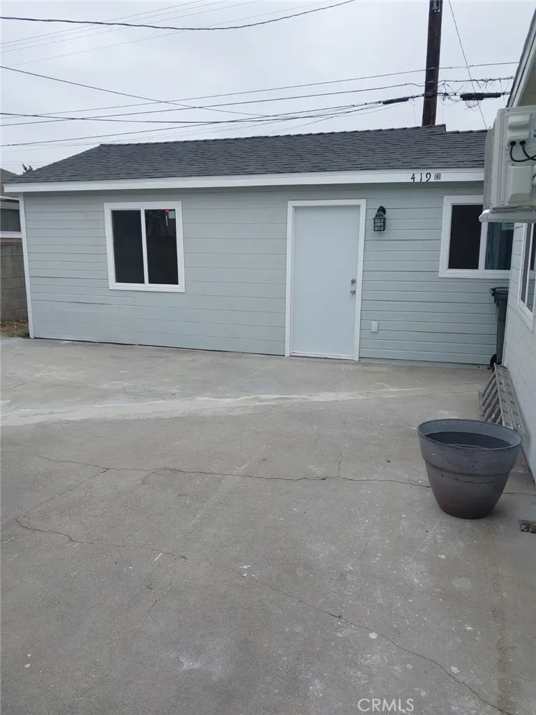 417 Vernon Azusa, CA 91702
