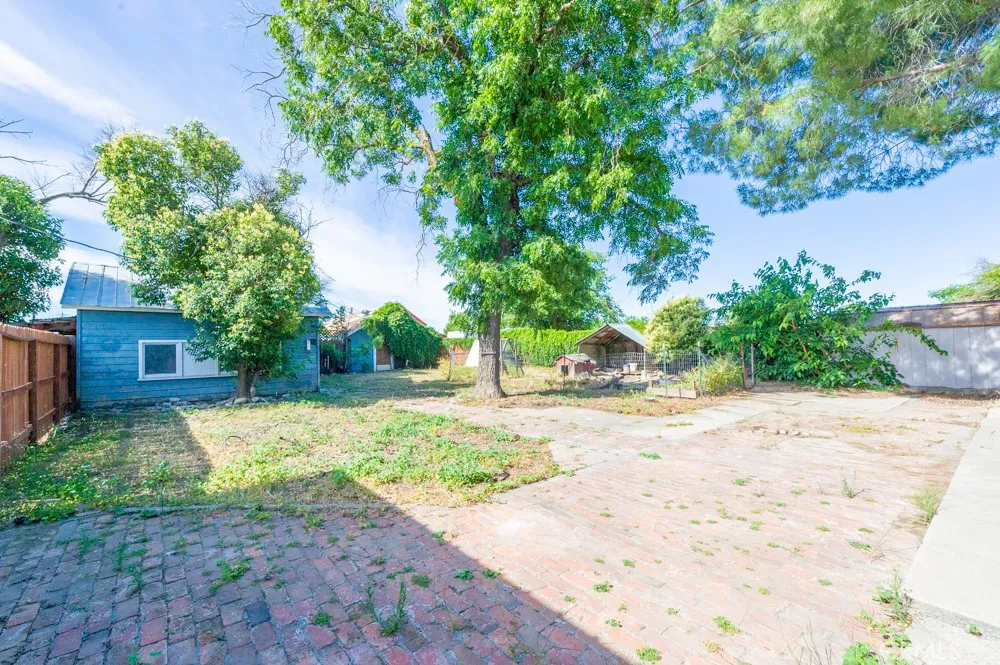 1068 E Walker Orland, CA 95963