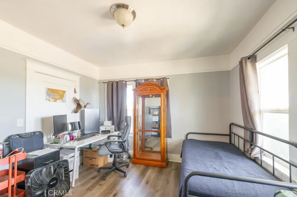 1068 E Walker Orland, CA 95963