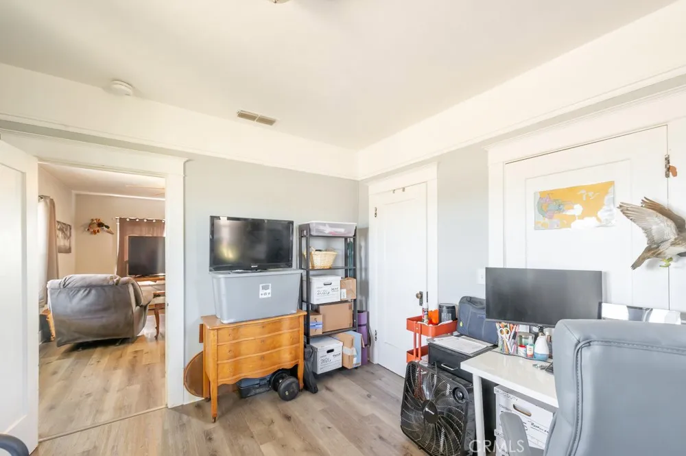 1068 E Walker Orland, CA 95963
