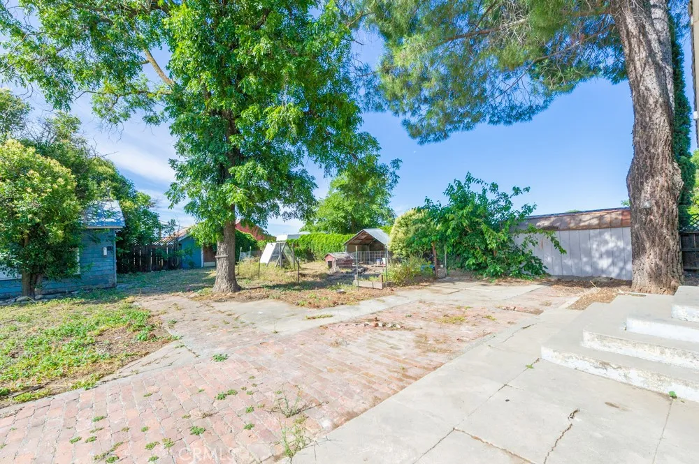 1068 E Walker Orland, CA 95963