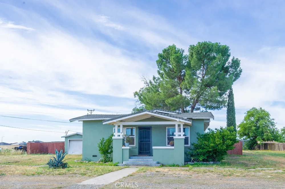 1068 E Walker Orland, CA 95963