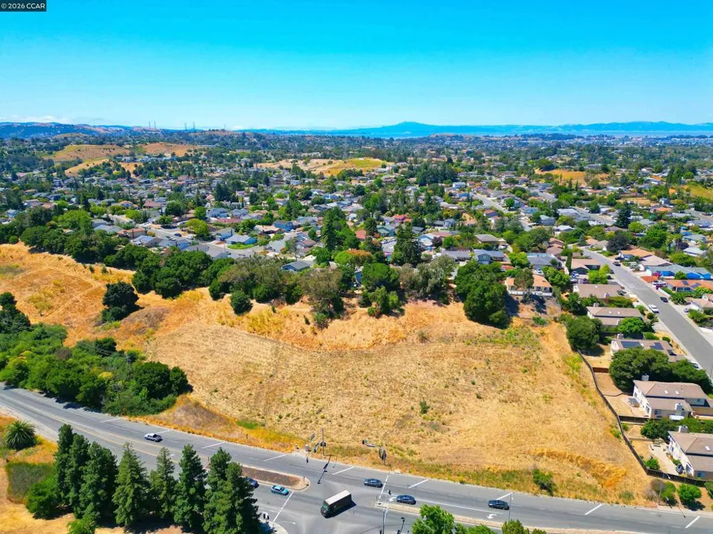 1025 Columbus Pkwy Vallejo, CA 94591