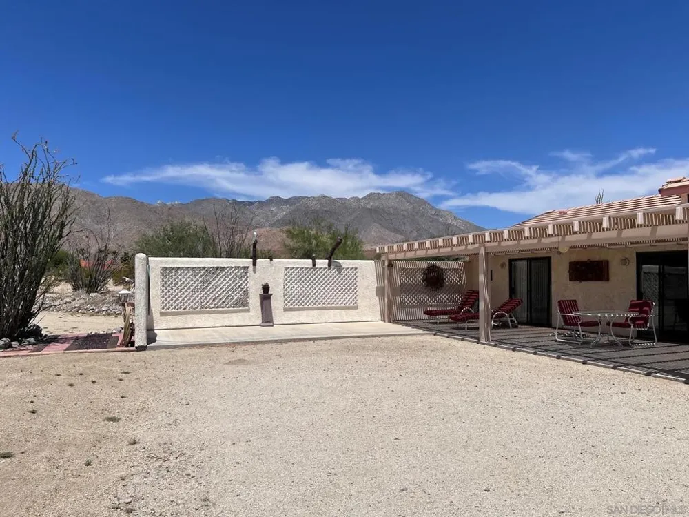 3267 Wagon Rd Borrego Springs, CA 92004