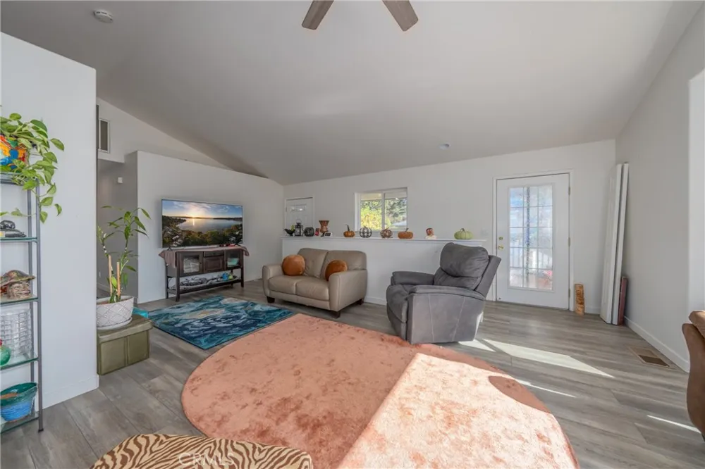 330 20th Street Lakeport, CA 95453