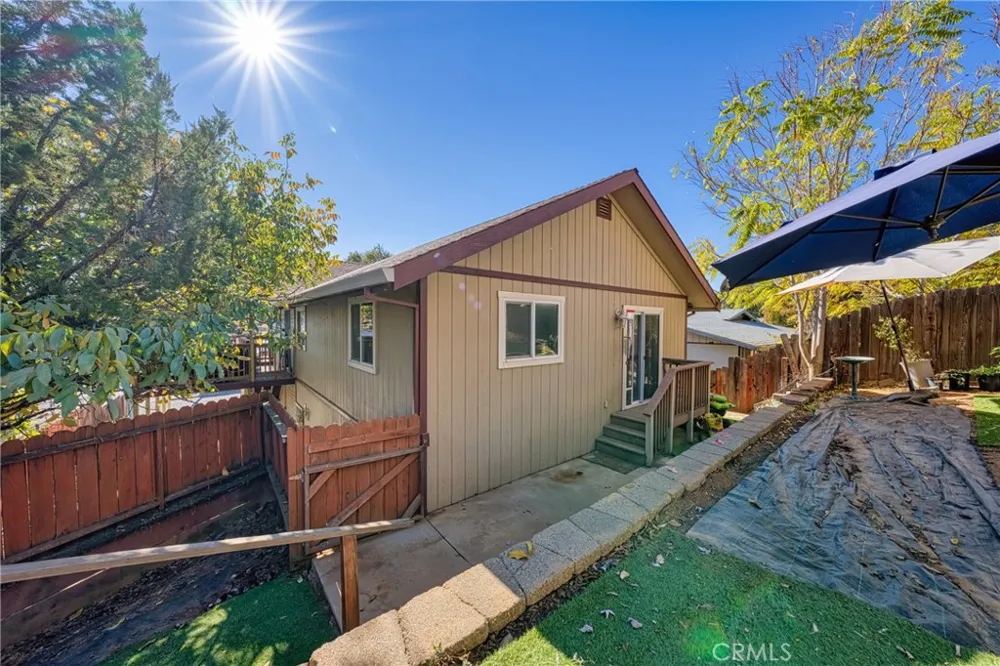 330 20th Street Lakeport, CA 95453