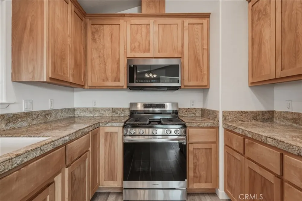 330 20th Street Lakeport, CA 95453