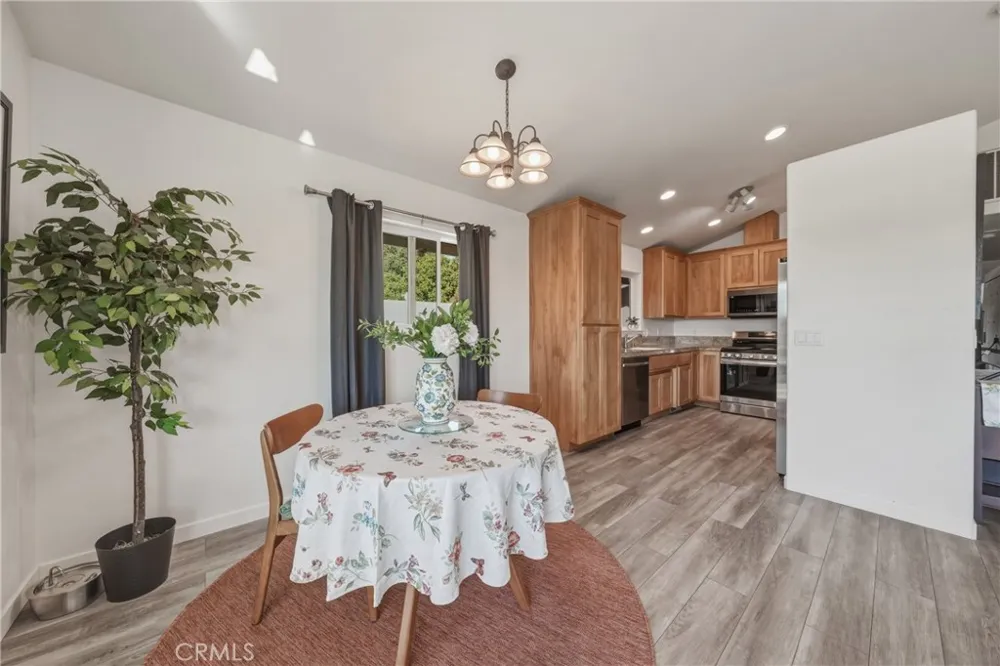 330 20th Street Lakeport, CA 95453