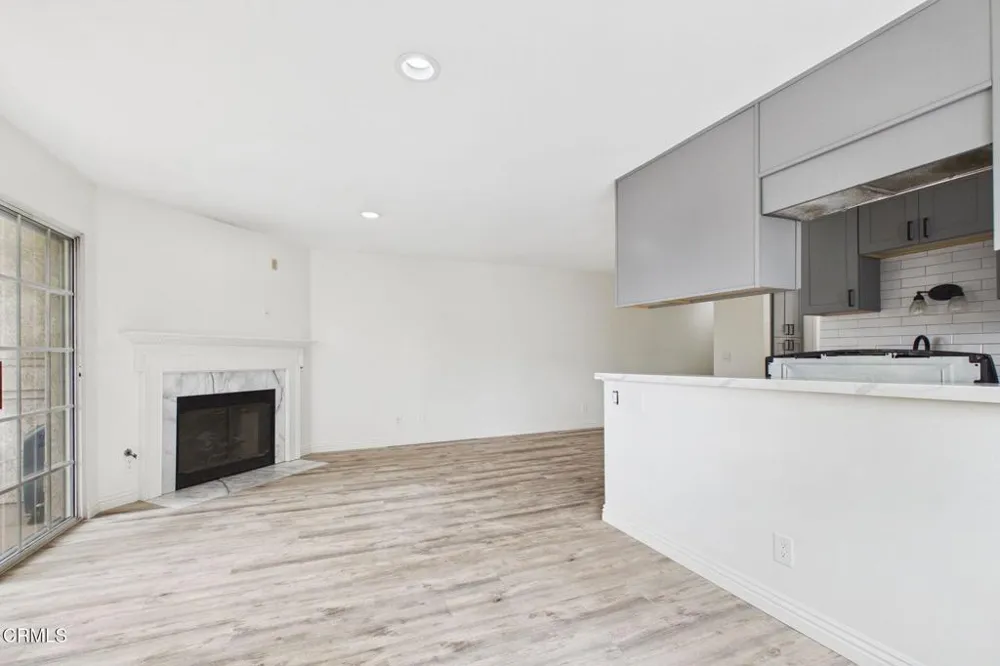 2623 Antonio Drive #112 Camarillo, CA 93010