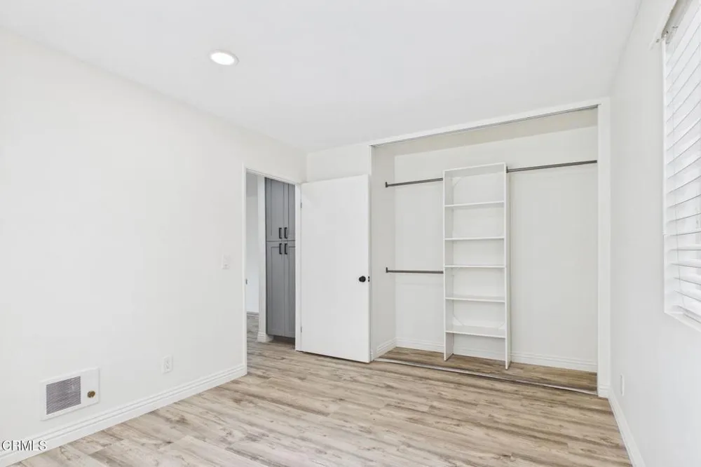2623 Antonio Drive #112 Camarillo, CA 93010