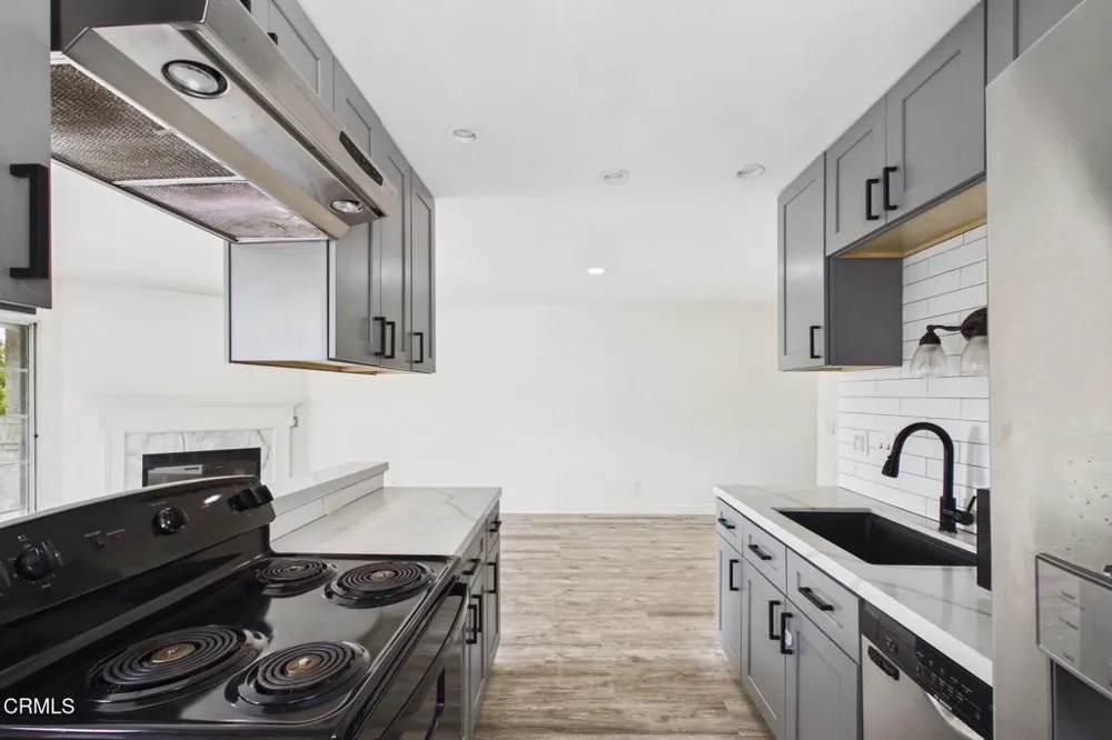 2623 Antonio Drive #112 Camarillo, CA 93010