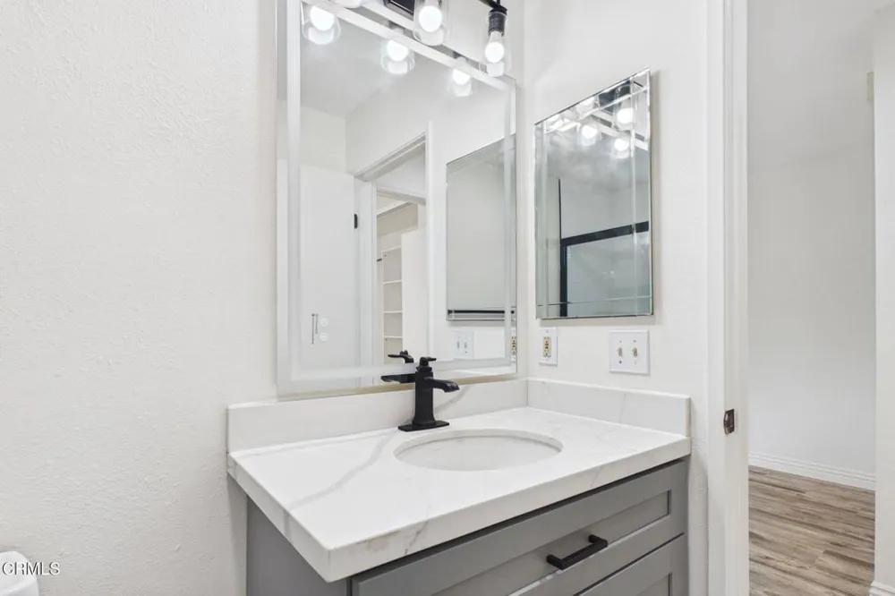 2623 Antonio Drive #112 Camarillo, CA 93010