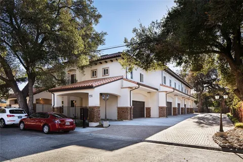 3236 Royal Oaks Drive #6
