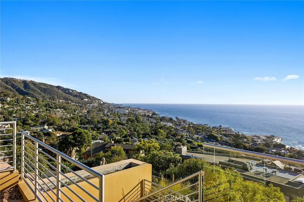 31402 Ceanothus Drive Laguna Beach, CA 92651