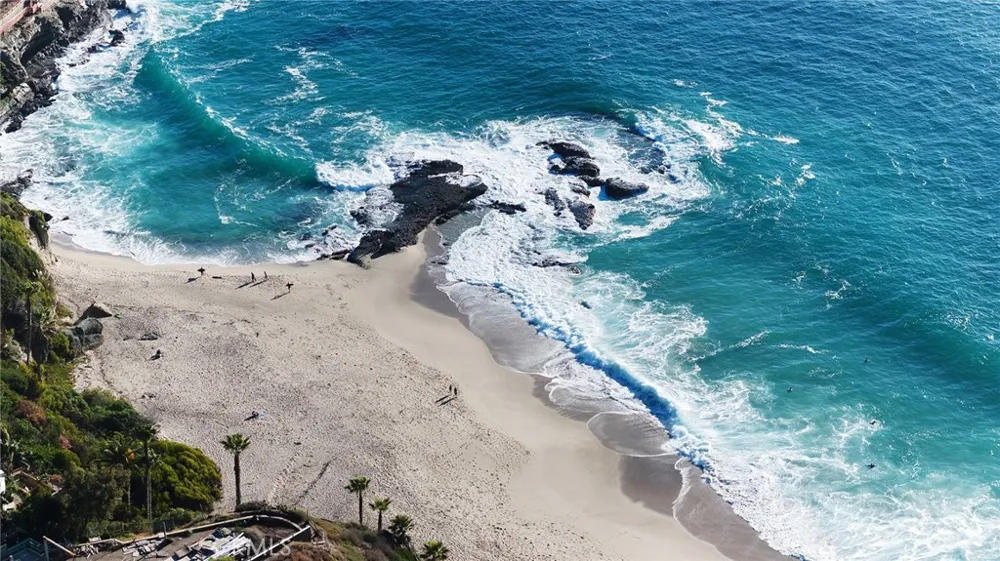 31402 Ceanothus Drive Laguna Beach, CA 92651