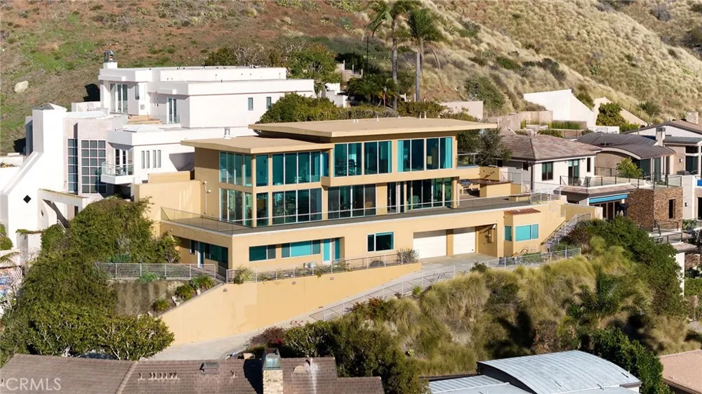 31402 Ceanothus Drive Laguna Beach, CA 92651