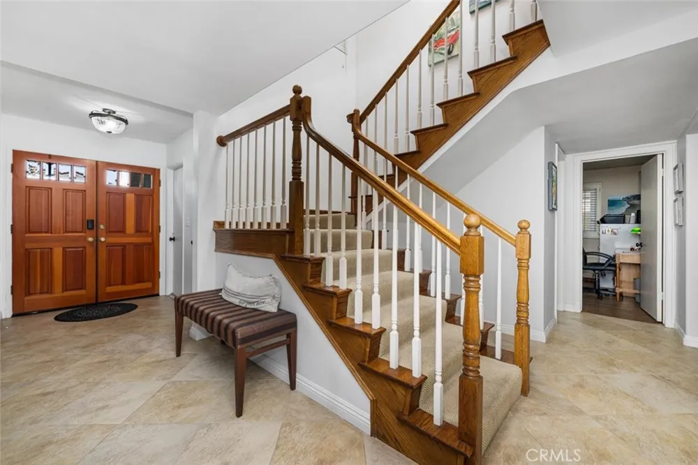 3902 Toland Los Alamitos, CA 90720