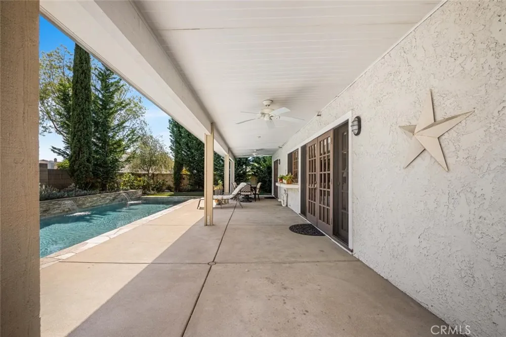3902 Toland Los Alamitos, CA 90720