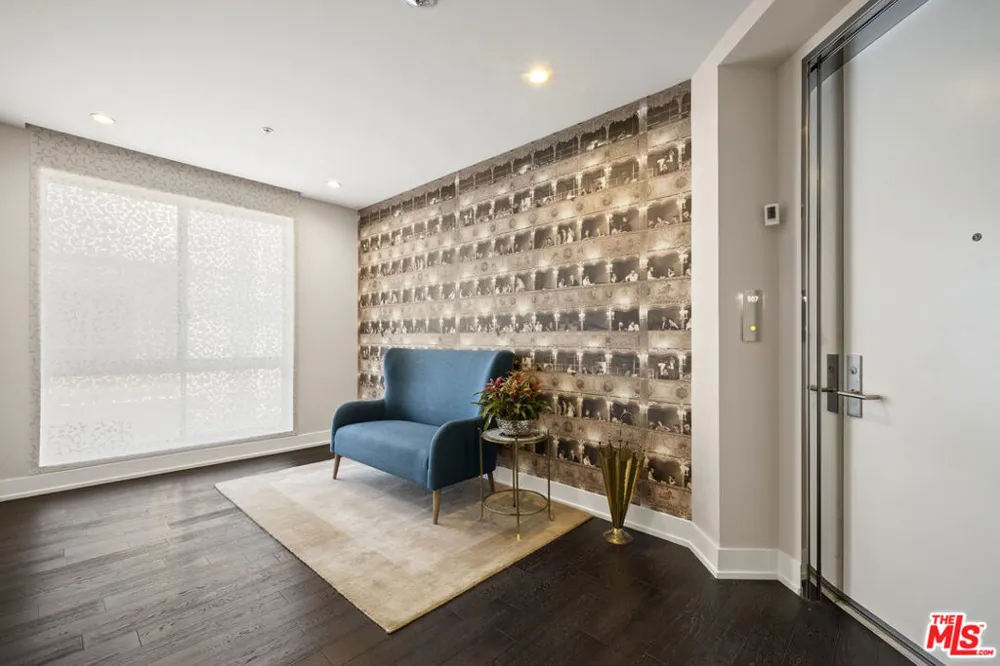 450 Palm Drive #507 Beverly Hills, CA 90210