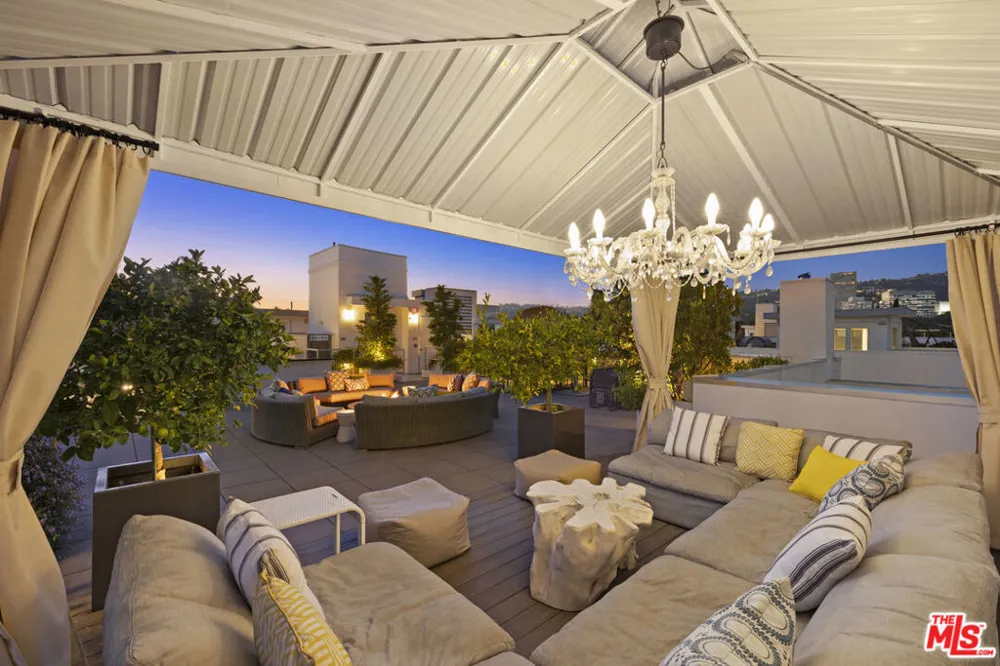 450 Palm Drive #507 Beverly Hills, CA 90210