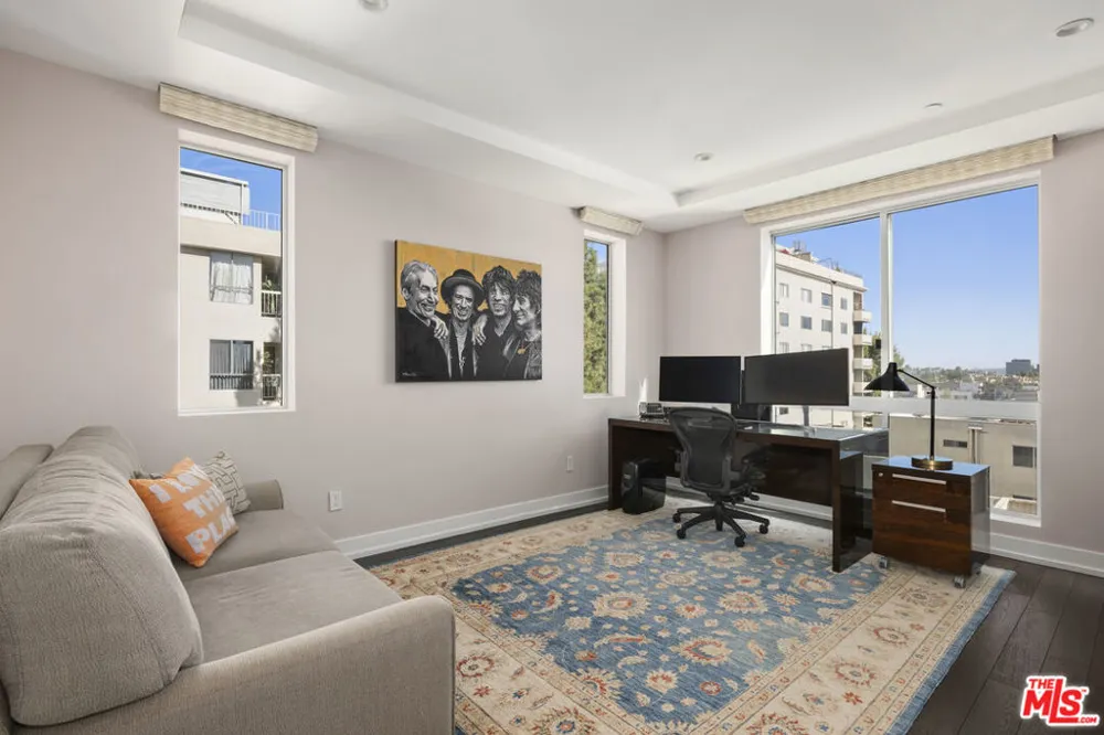 450 Palm Drive #507 Beverly Hills, CA 90210