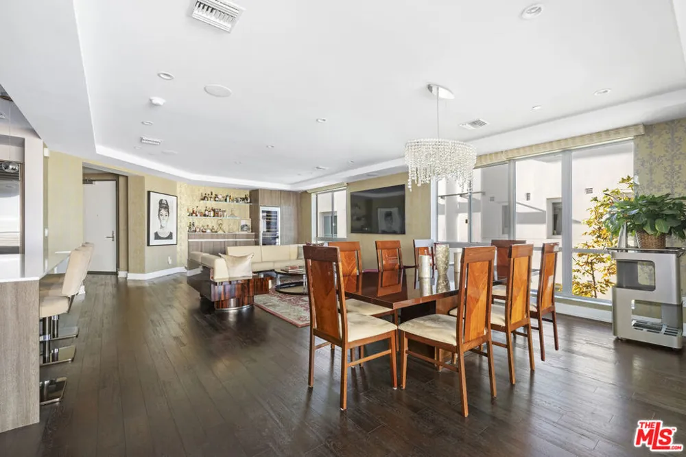 450 Palm Drive #507 Beverly Hills, CA 90210
