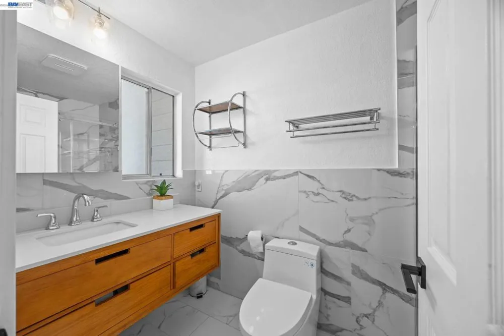 29627 Desert Oak Ct #26 Hayward, CA 94544