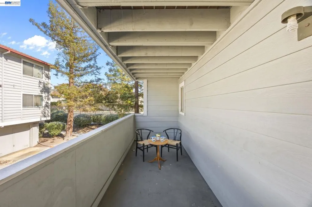 29627 Desert Oak Ct #26 Hayward, CA 94544