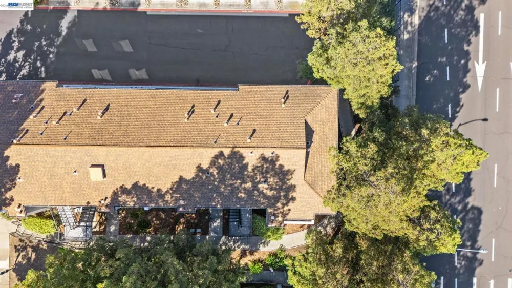 29627 Desert Oak Ct #26 Hayward, CA 94544