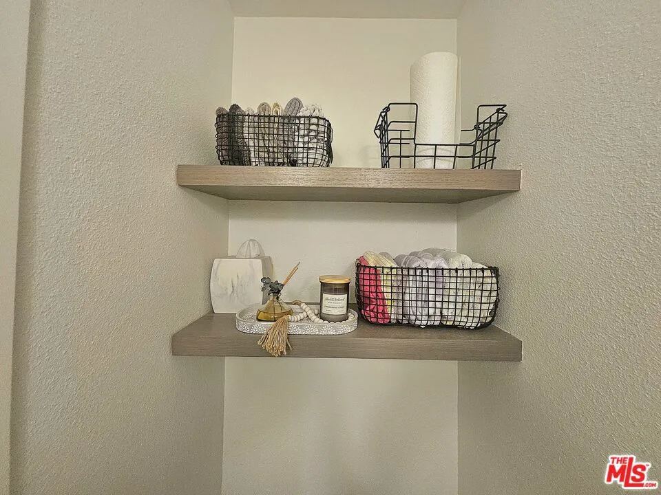 3622 Kalsman Drive #258 (aka 4 Los Angeles, CA 90016