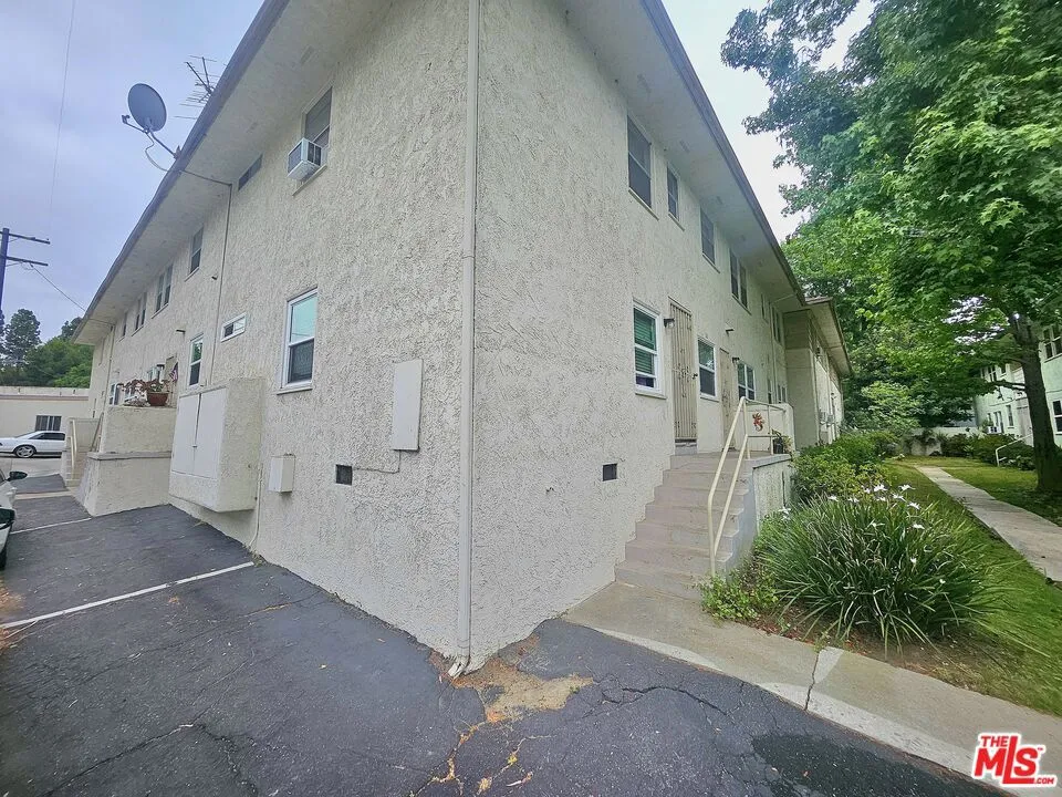 3622 Kalsman Drive #258 (aka 4 Los Angeles, CA 90016