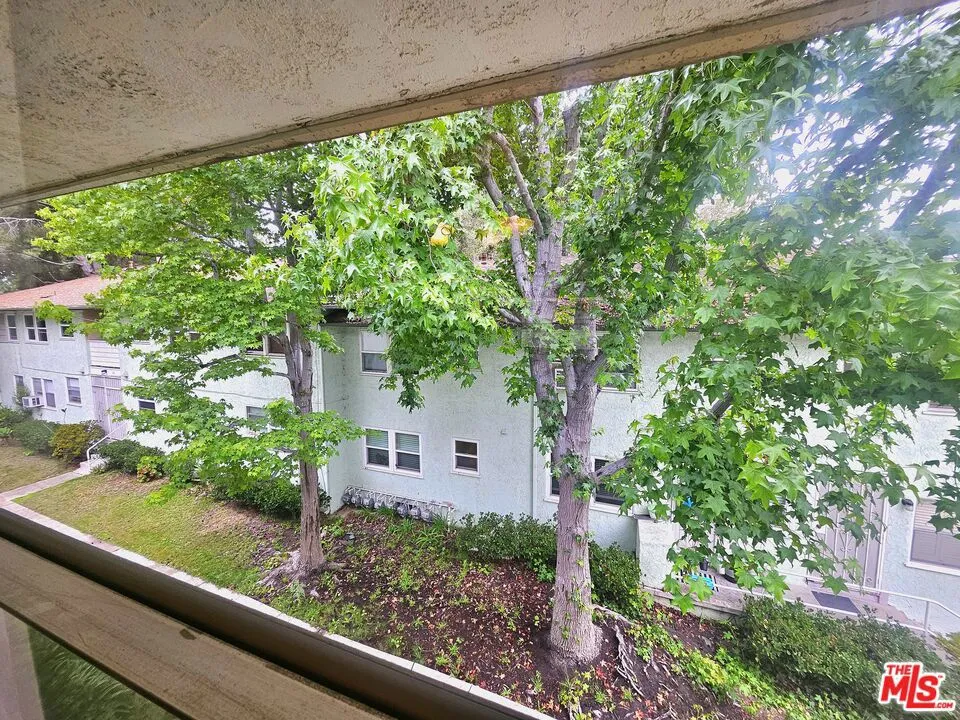 3622 Kalsman Drive #258 (aka 4 Los Angeles, CA 90016