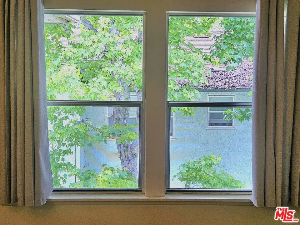 3622 Kalsman Drive #258 (aka 4 Los Angeles, CA 90016
