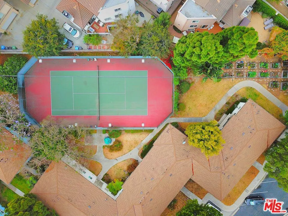 3622 Kalsman Drive #258 (aka 4 Los Angeles, CA 90016
