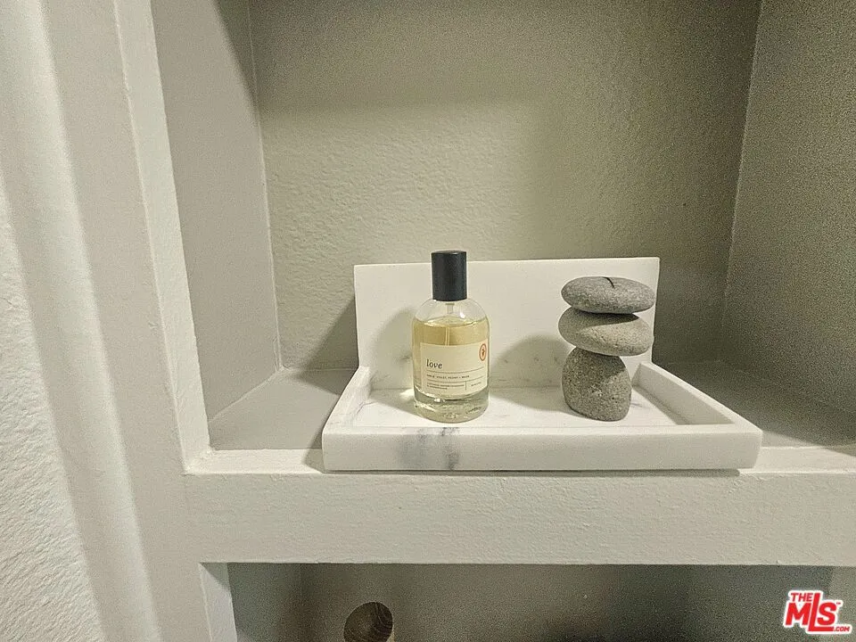 3622 Kalsman Drive #258 (aka 4 Los Angeles, CA 90016