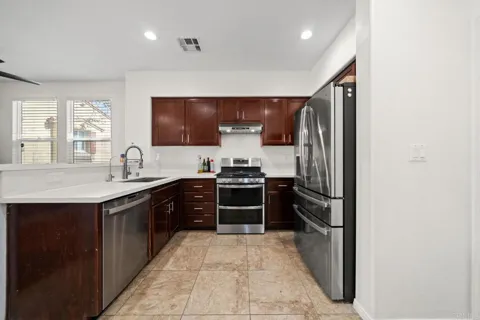 4300 Newton Avenue #8