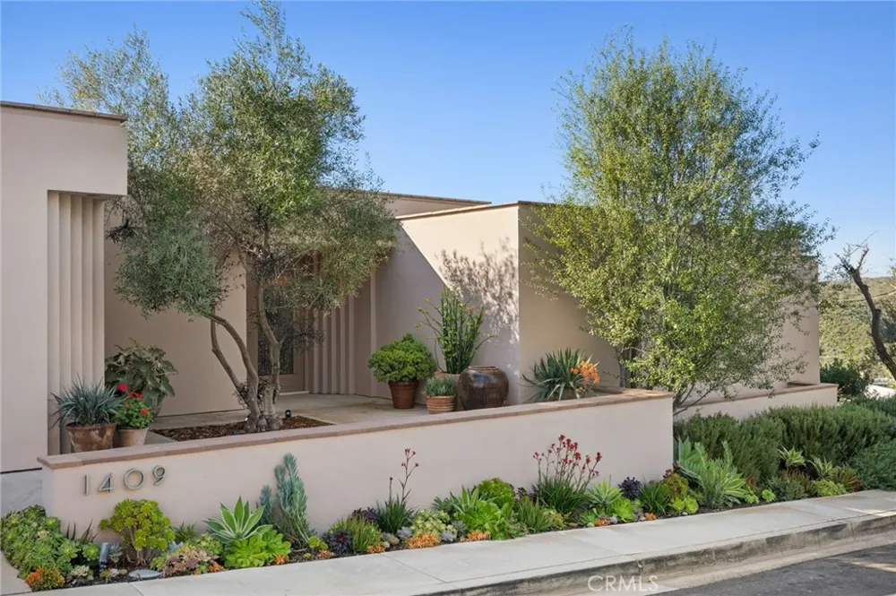 1409 Samoa Way Laguna Beach, CA 92651