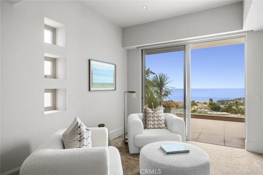 1409 Samoa Way Laguna Beach, CA 92651
