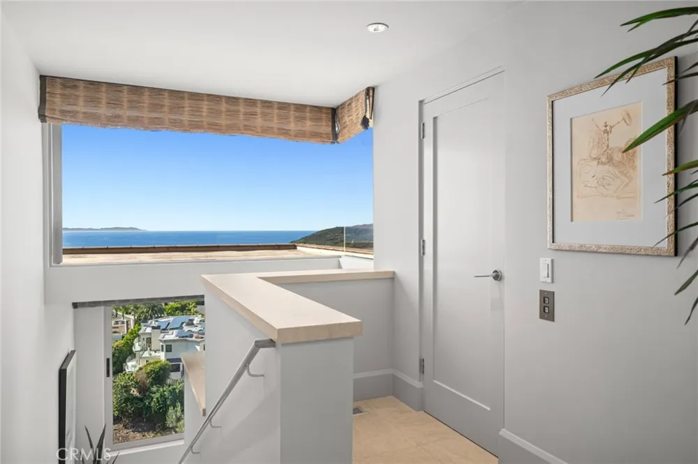 1409 Samoa Way Laguna Beach, CA 92651