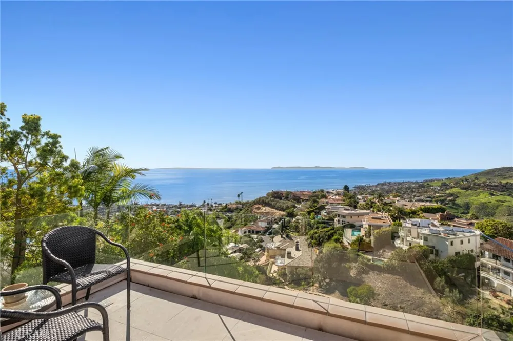 1409 Samoa Way Laguna Beach, CA 92651