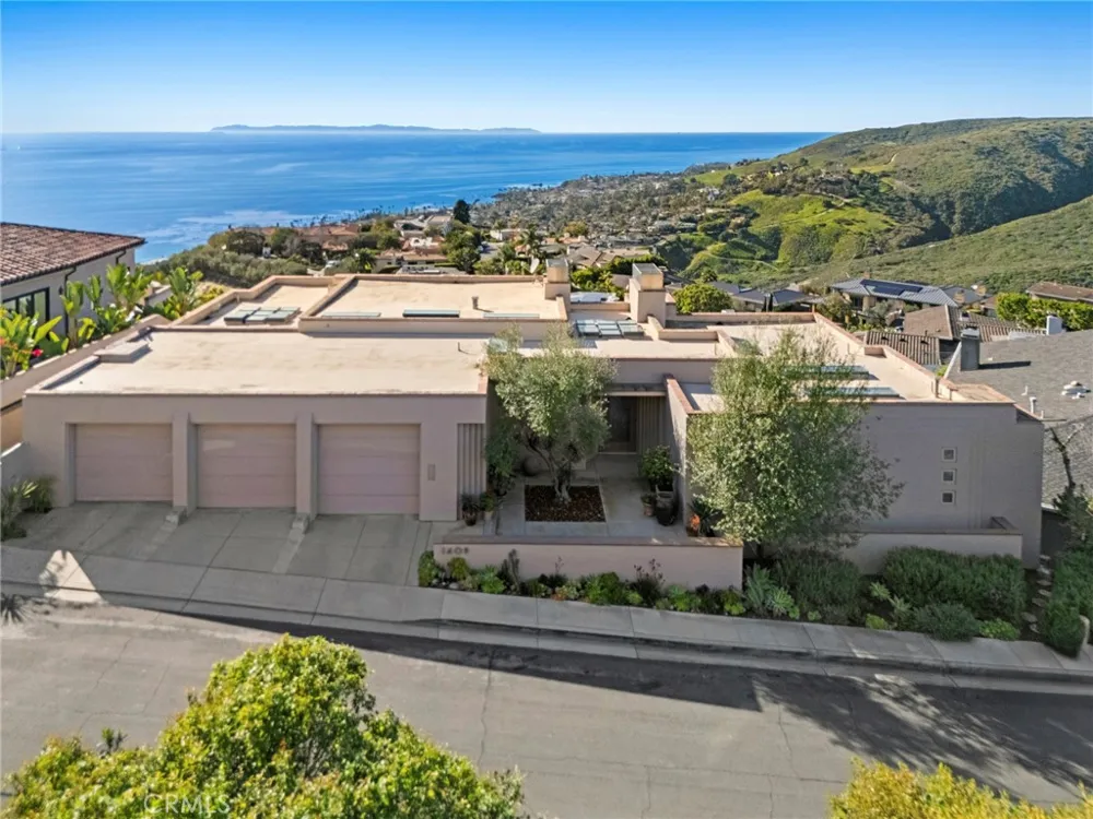 1409 Samoa Way Laguna Beach, CA 92651