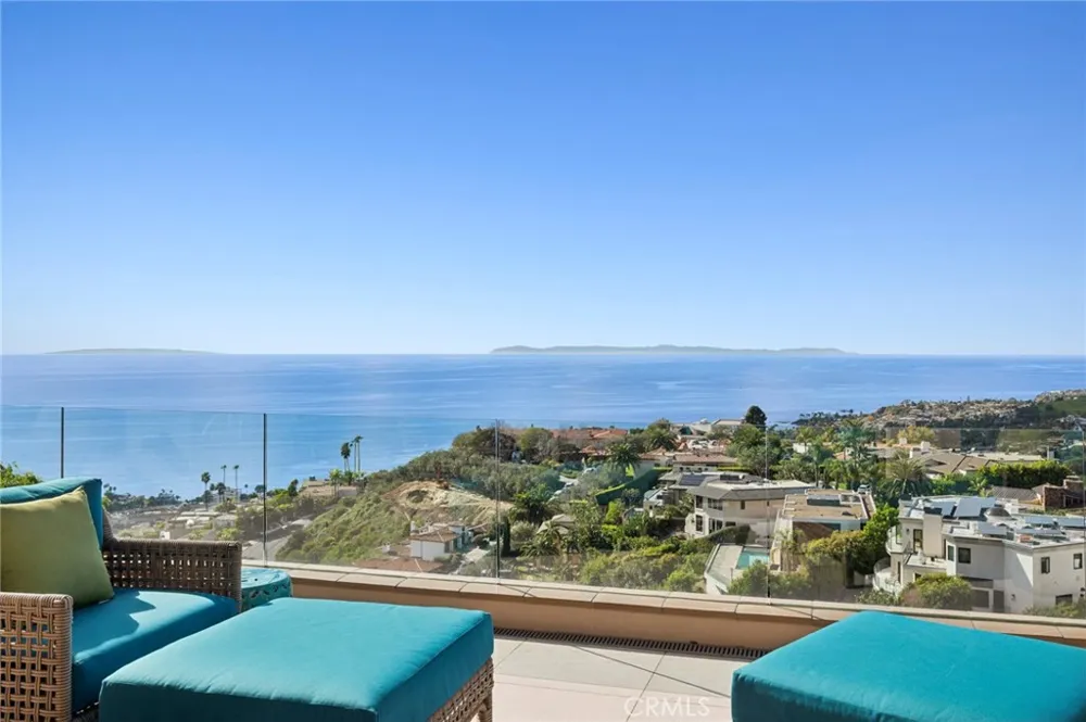 1409 Samoa Way Laguna Beach, CA 92651