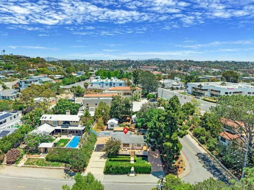 308 Glenmont Dr Solana Beach, CA 92075