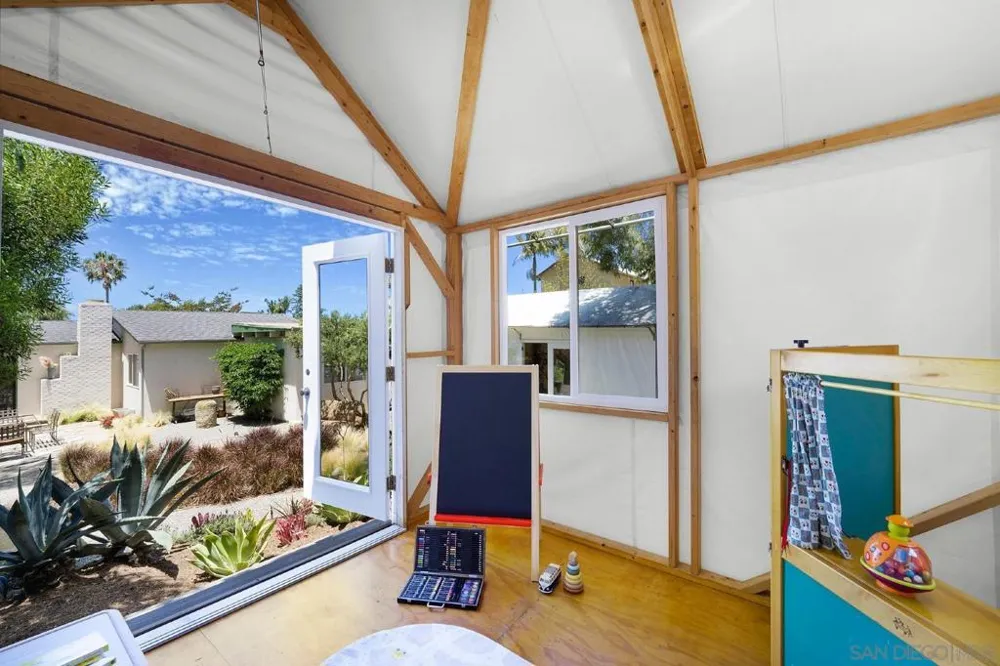 308 Glenmont Dr Solana Beach, CA 92075