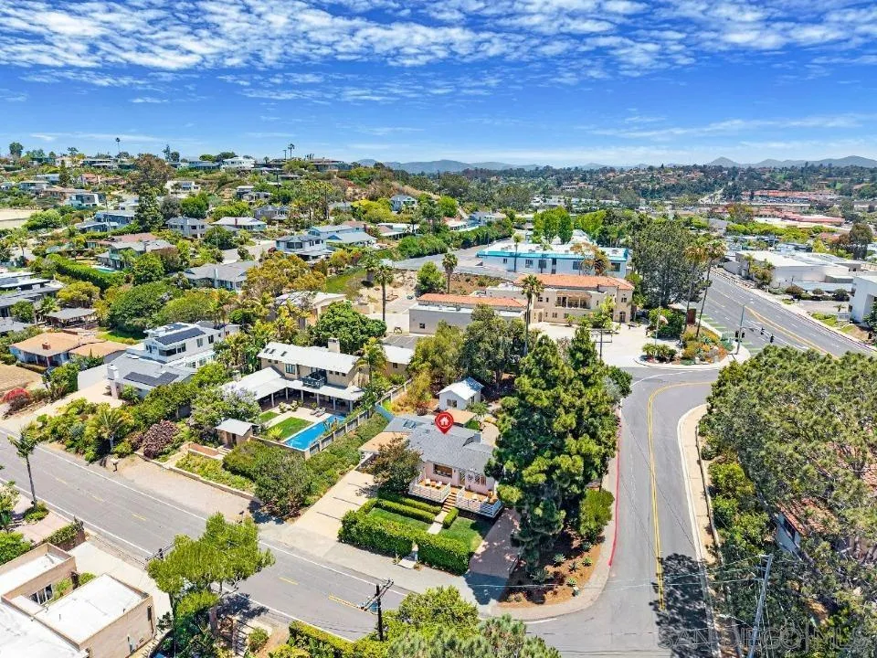 308 Glenmont Dr Solana Beach, CA 92075