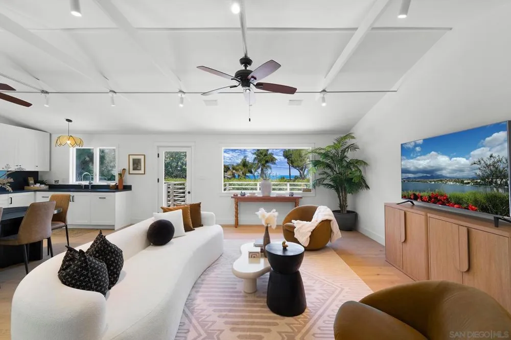 308 Glenmont Dr Solana Beach, CA 92075