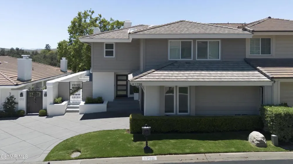 1725 Royal Saint George Drive Westlake Village, CA 91362